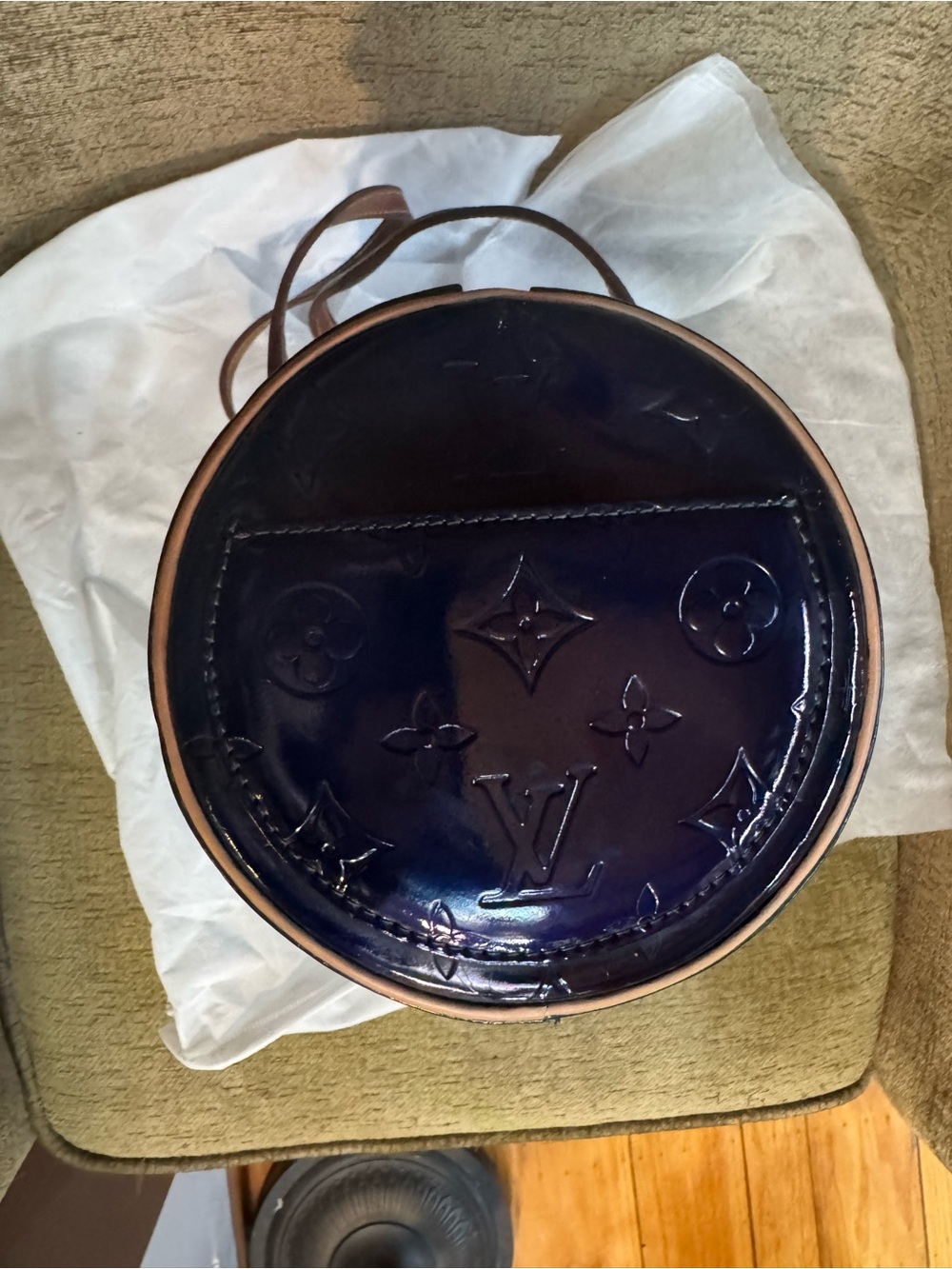 Louis Vuitton Vernis Bedford in Navy - Picture 9 of 16